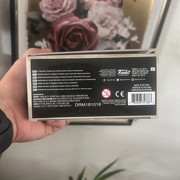 Funko 5 Star: Fallout - Vault Boy (Toughness) Mini Figure - Picture 5 of 8